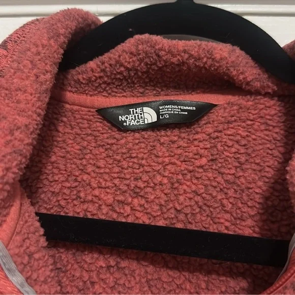 The North Face Red Women's Sweatshirt - Picture 2 of 6